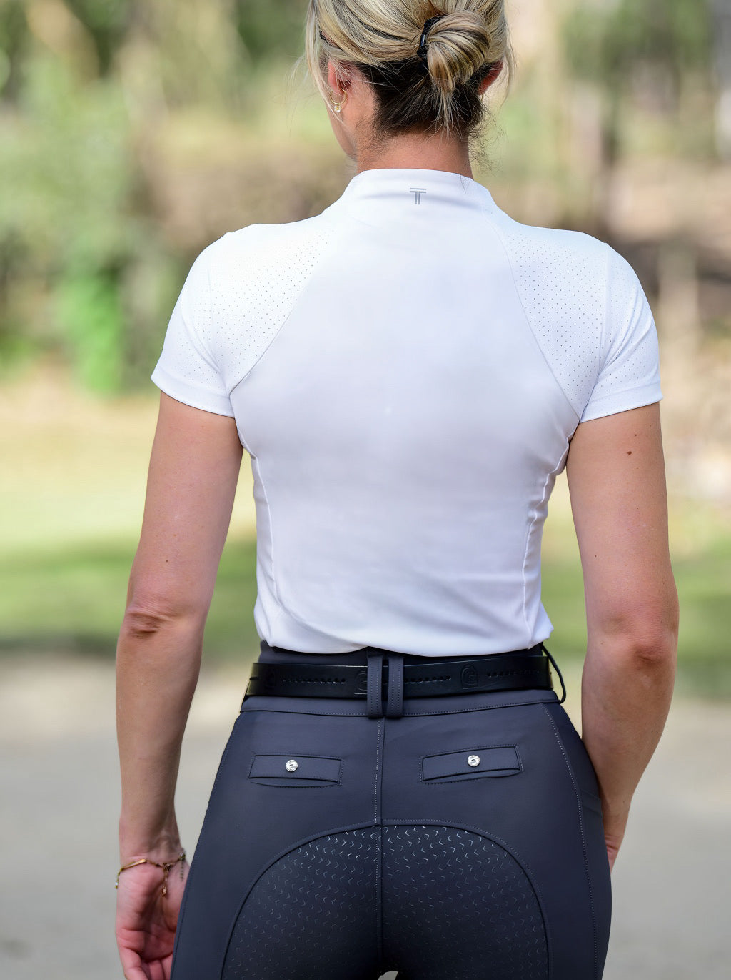 Tech Base Layer - Short Sleeve white